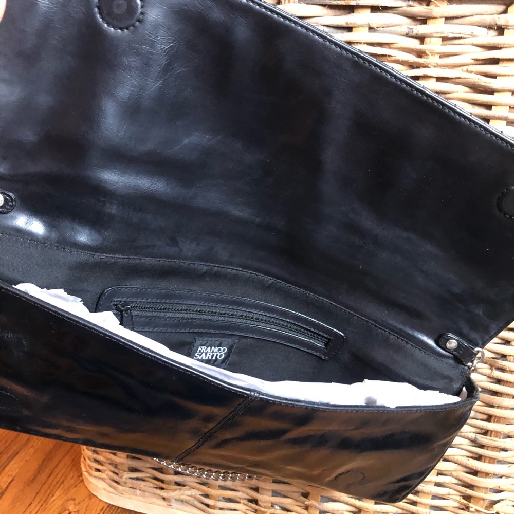 Franco Sarto Black Baguette bag w/ Silver Chain - Picture 5 of 7